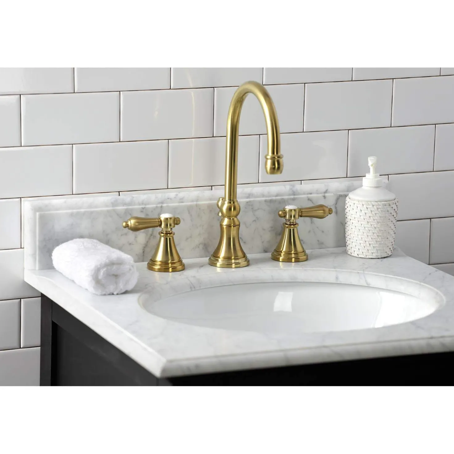 Kingston Brass KS298XBAL-P Heirloom Widespread Bathroom Faucet with Brass Pop-Up