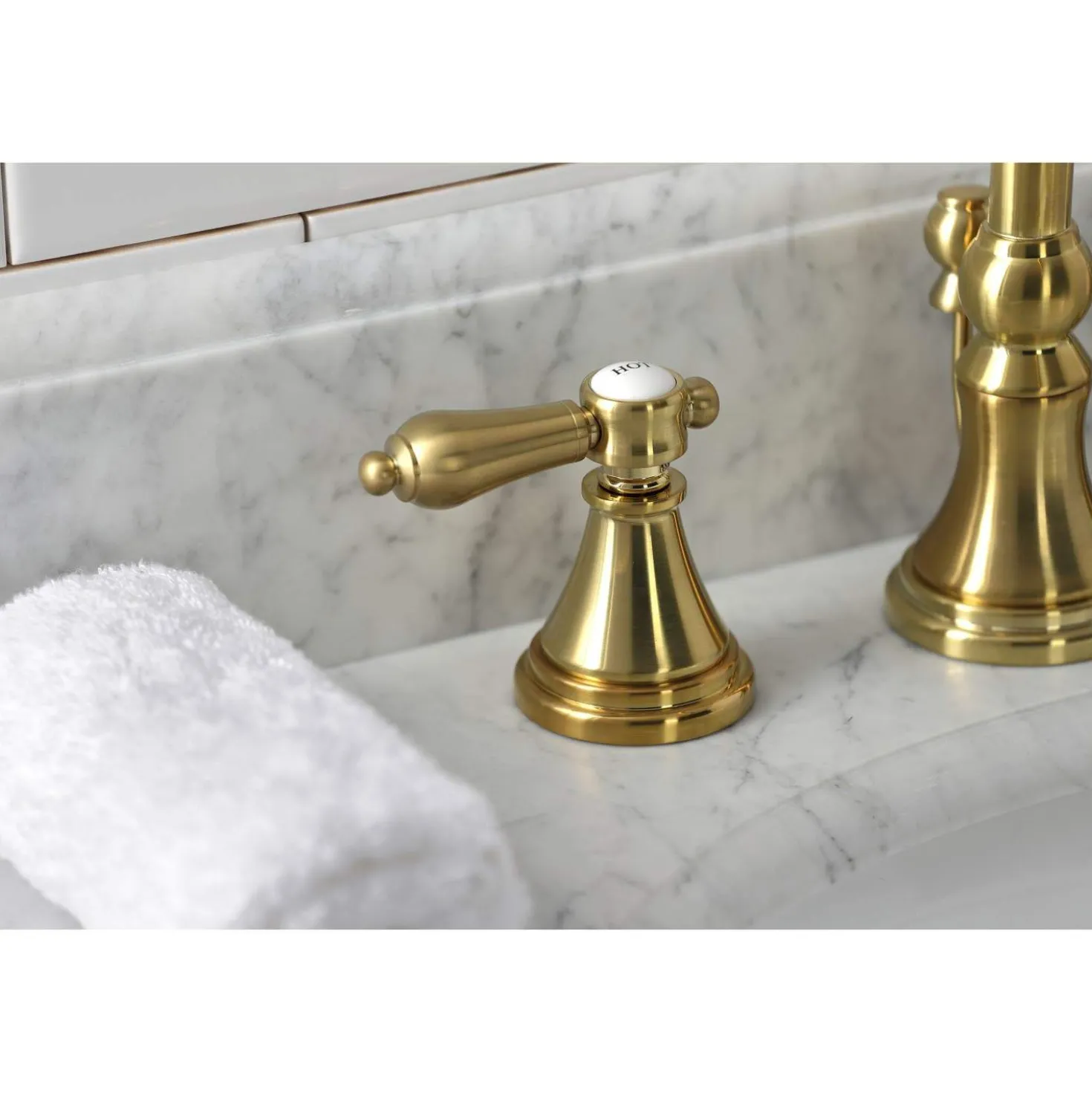 Kingston Brass KS298XBAL-P Heirloom Widespread Bathroom Faucet with Brass Pop-Up