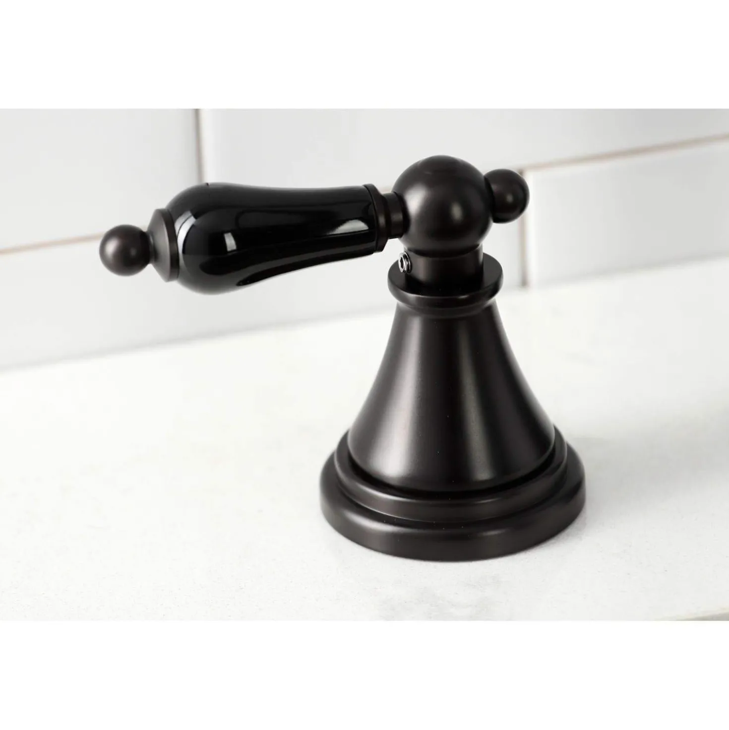 Kingston Brass KS279XPKLBS-P Duchess Widespread Kitchen Faucet with Brass Sprayer