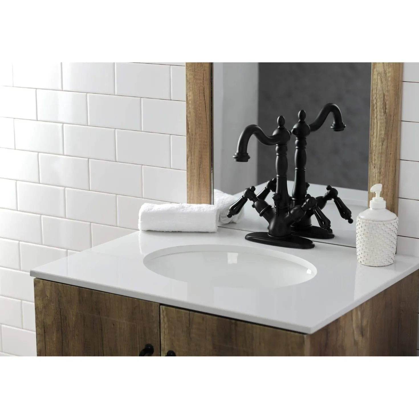 Kingston Brass KS143XPKL-P Duchess Two-Handle Bathroom Faucet with Brass Pop-Up and Cover Plate