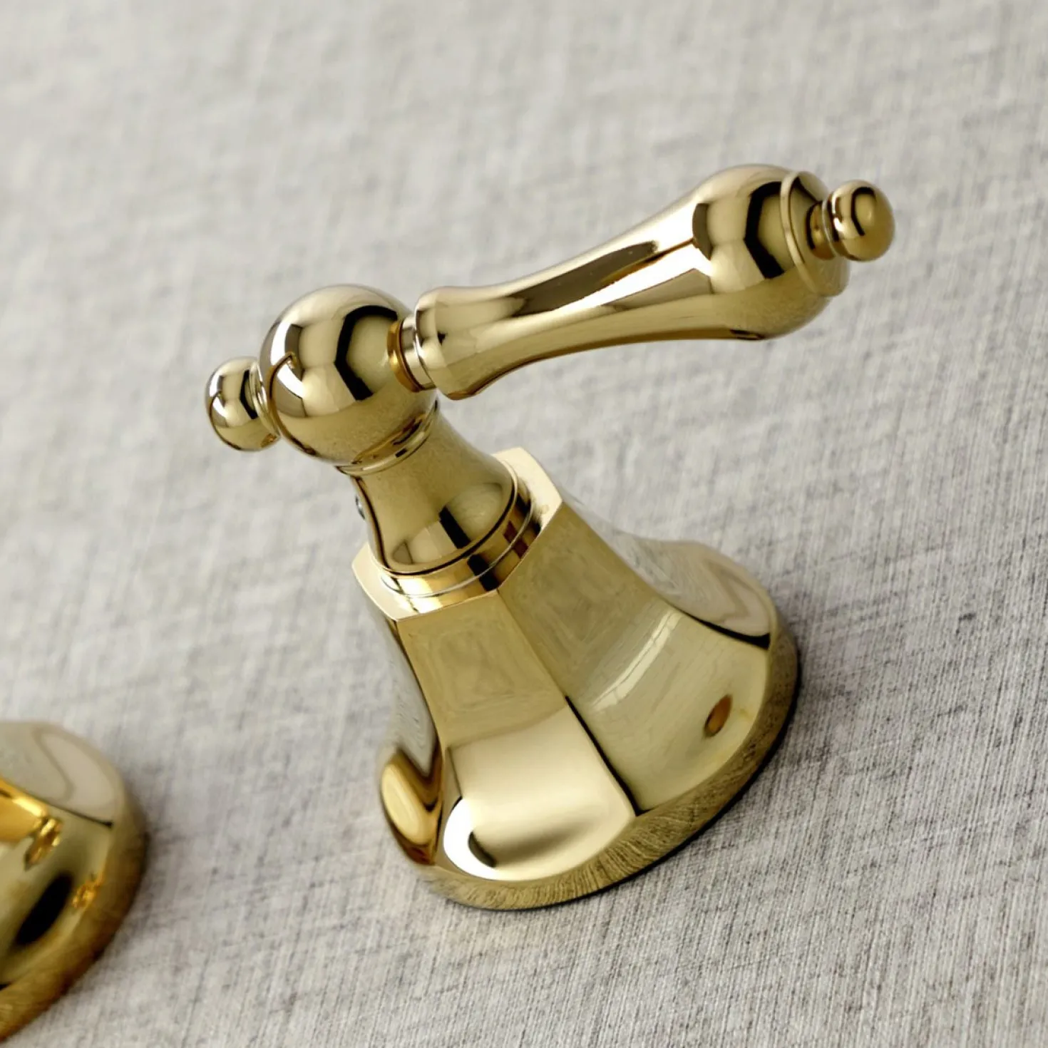 Kingston Brass Metropolitan 2-Handle Wall Mount Tub Faucet