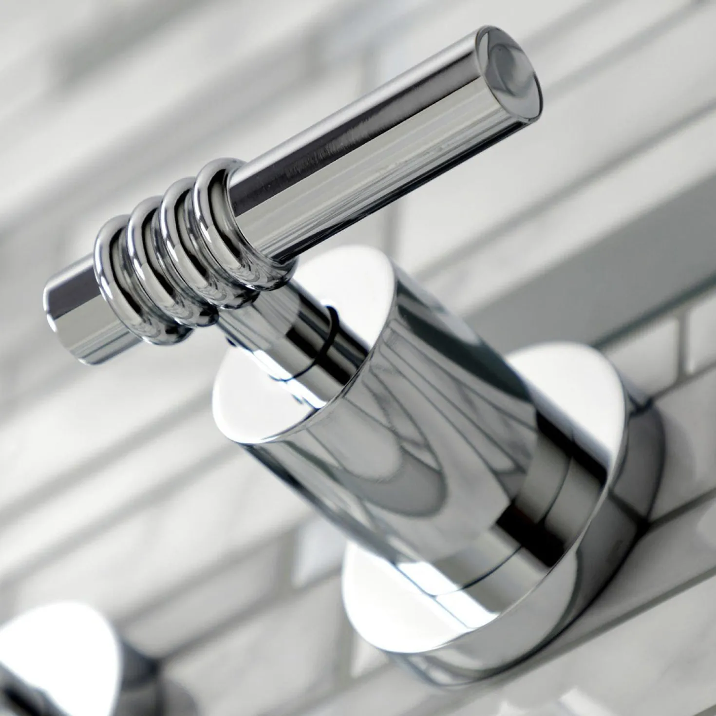 Kingston Brass Milano 2-Handle Wall Mount Tub Faucet