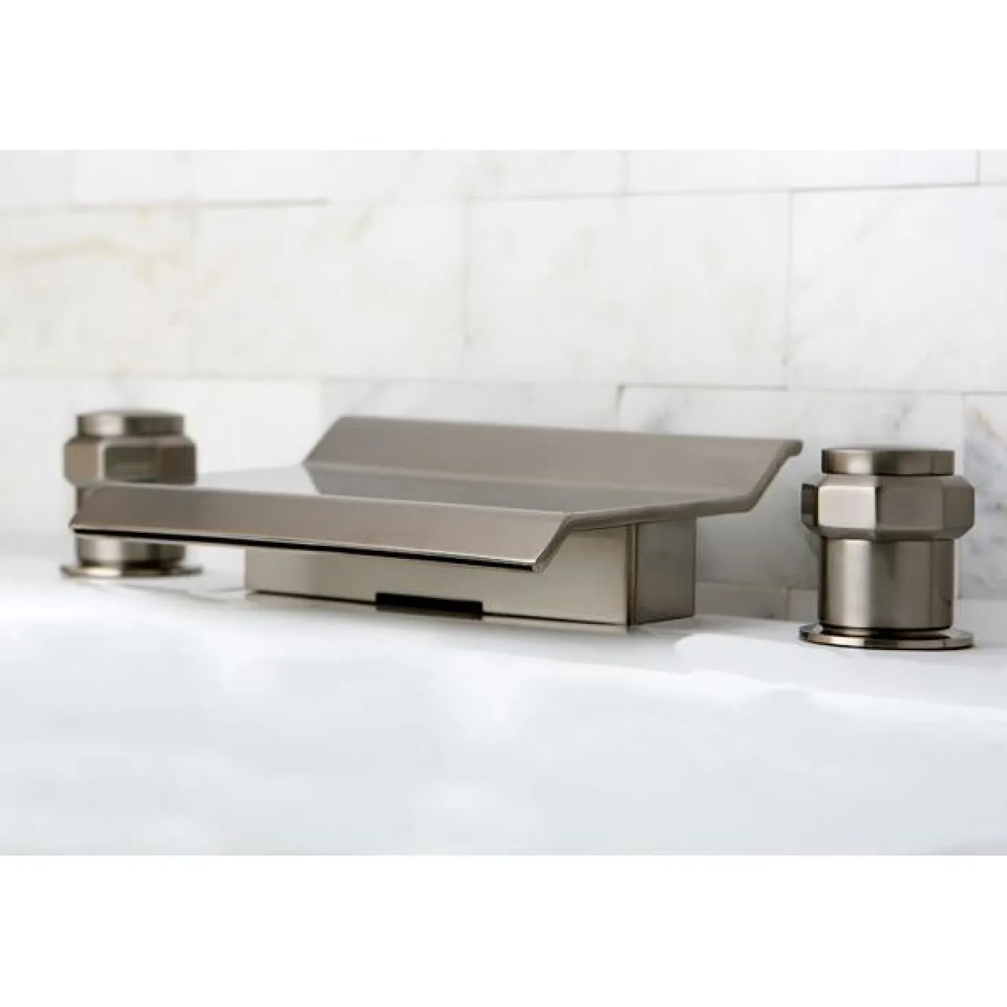 Kingston Brass Milano Waterfall Roman Tub Filler