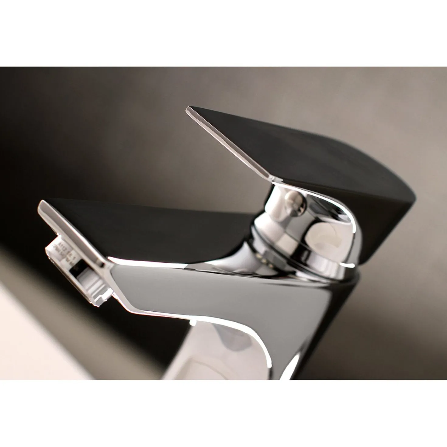 Kingston Brass Millennium Single-Handle Bathroom Faucet