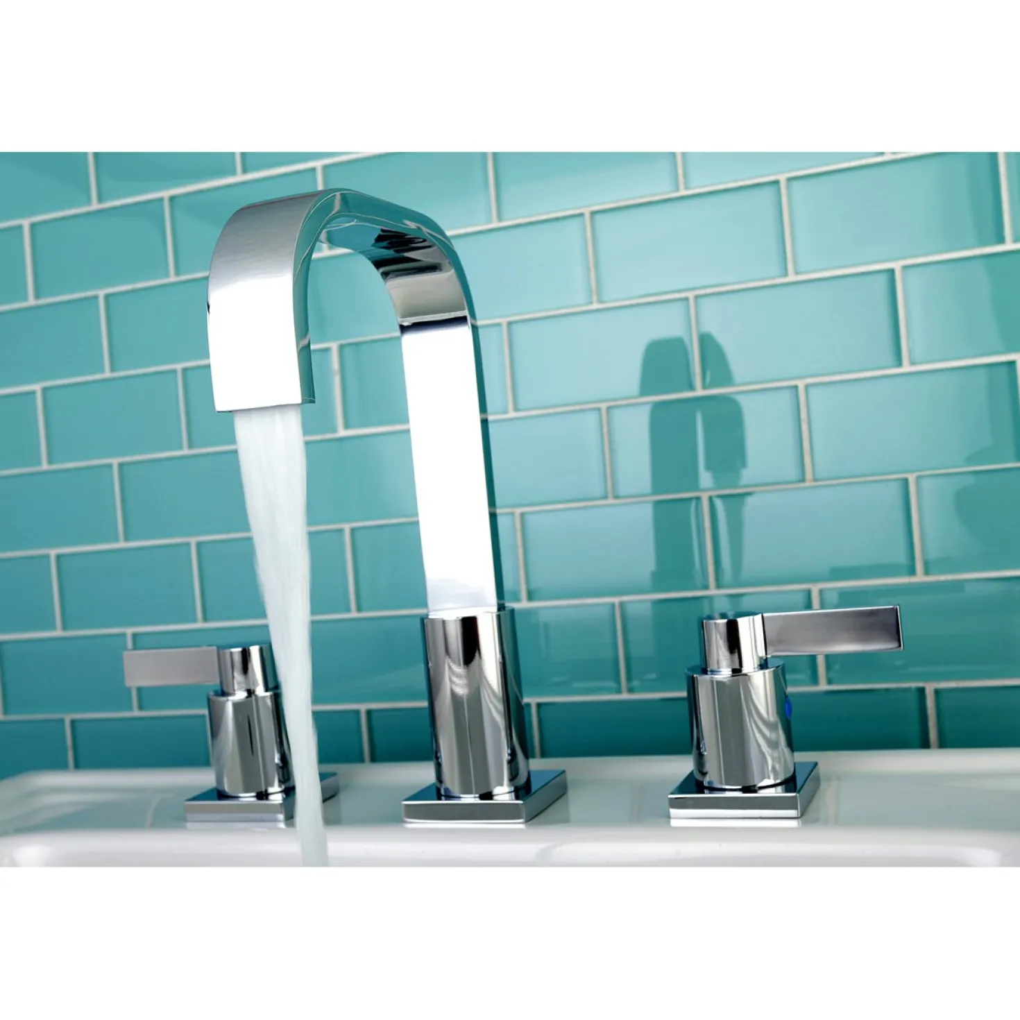 Kingston Brass NuvoFusion Fauceture Widespread Bathroom Faucet
