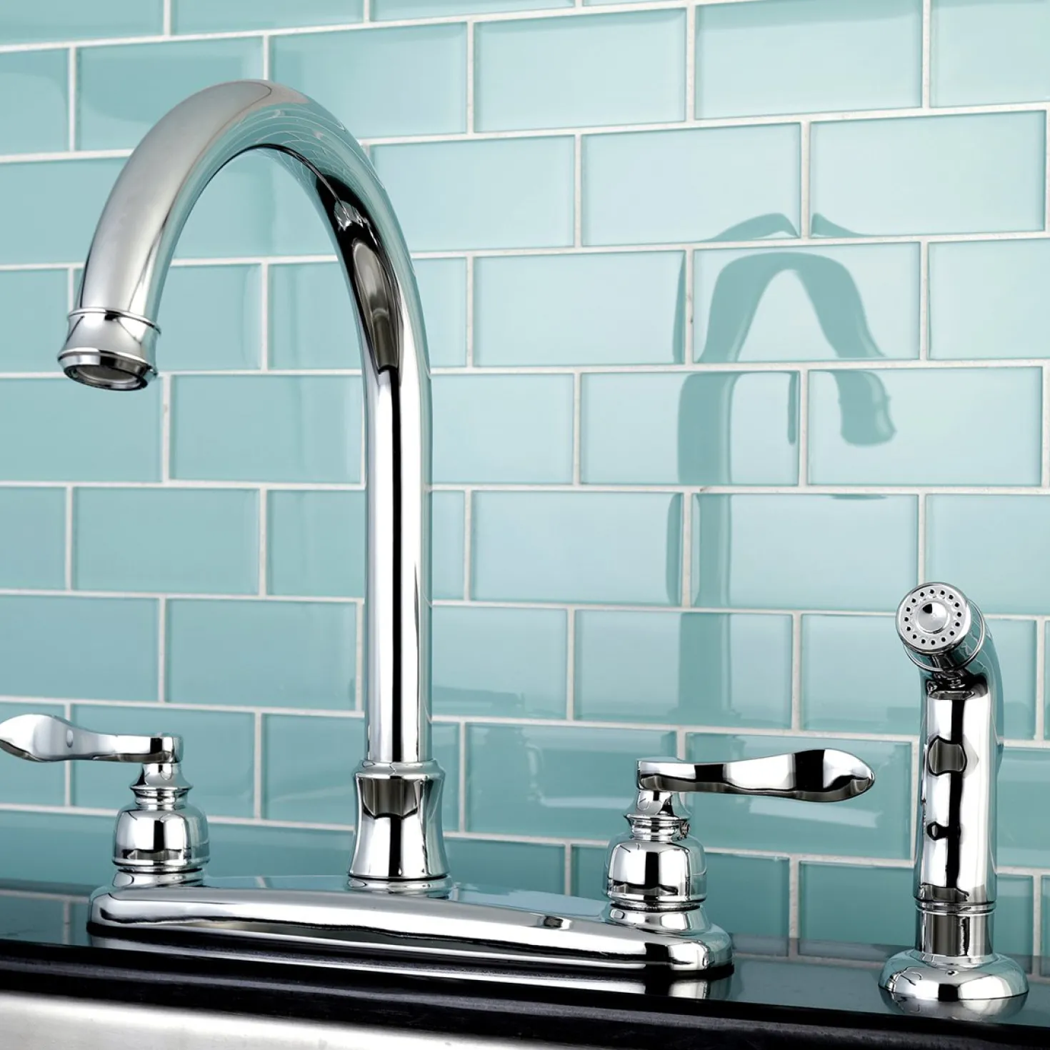Kingston Brass NuWave French 8-Inch Center Gooseneck Kitchen Faucet