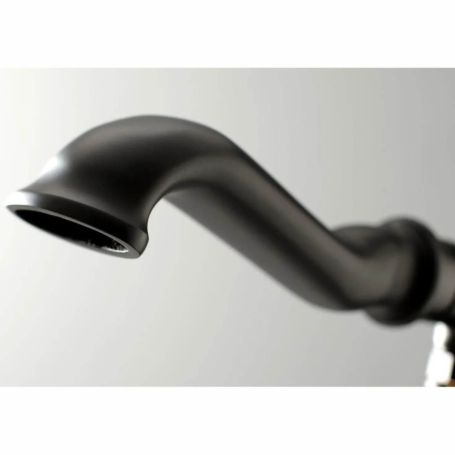 Kingston Brass Royale Single Handle Freestanding Roman Tub Faucet with Hand Shower