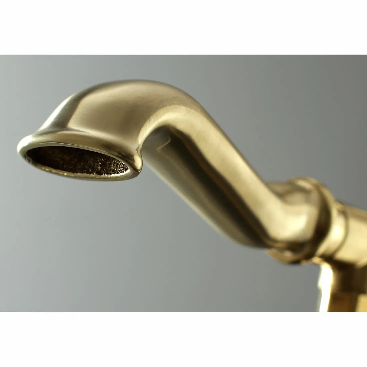 Kingston Brass Royale Single Handle Freestanding Roman Tub Faucet with Hand Shower