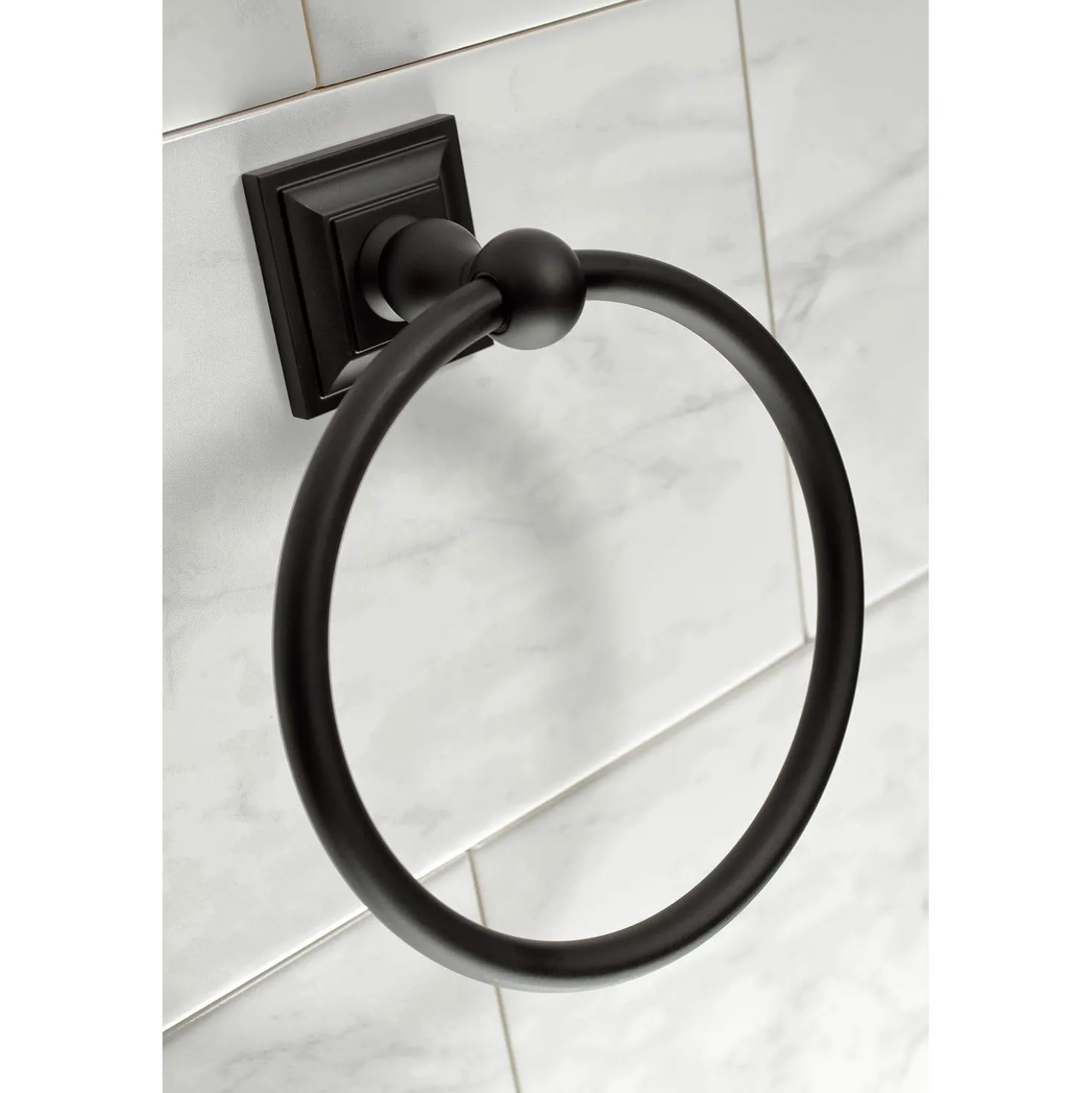 Kingston Brass Serano 5-Piece Bathroom Accessory Set in Black