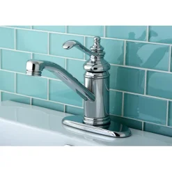 Kingston Brass Templeton Single Handle 4