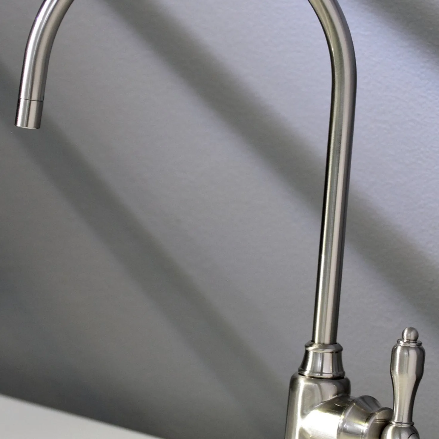 Kingston Brass Tudor Single-Handle Water Filtration Faucet