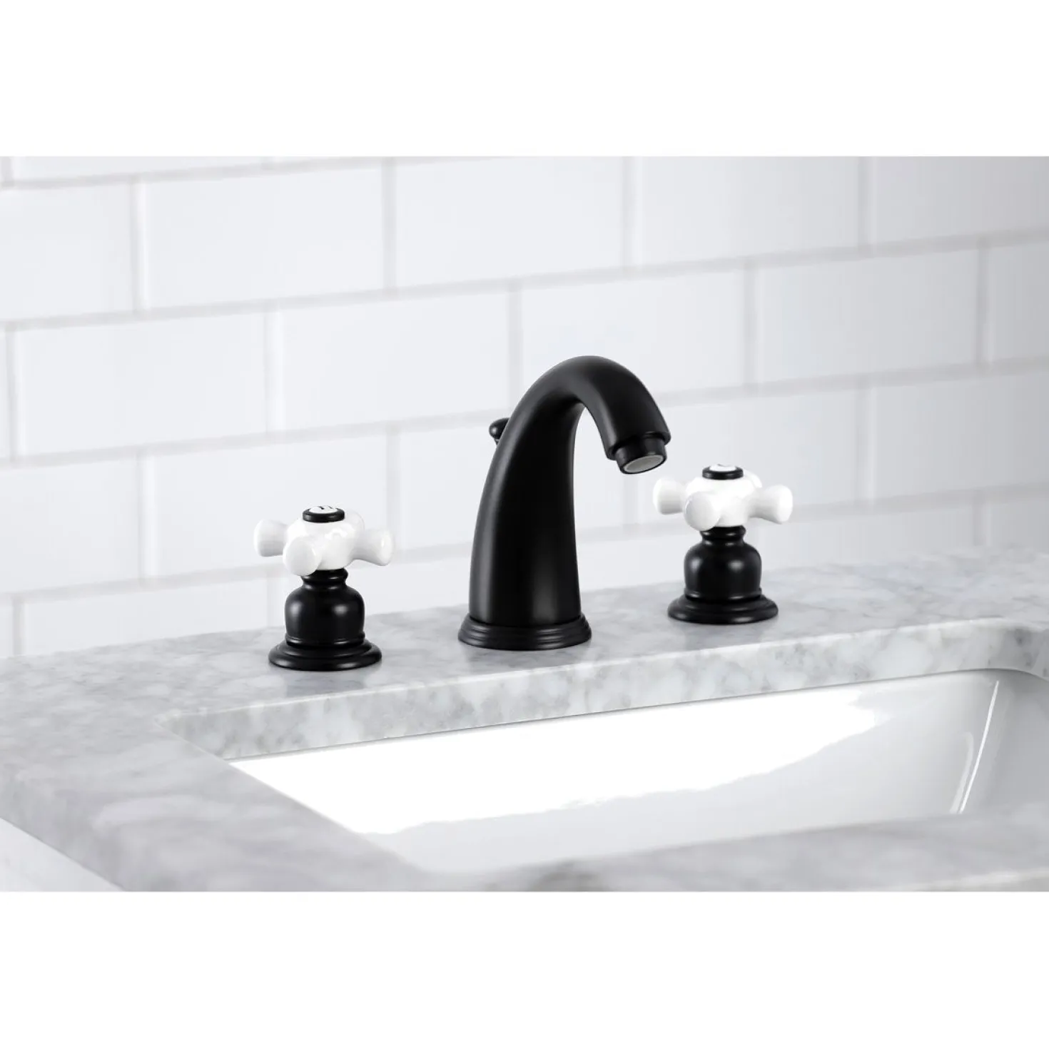 Kingston Brass Victorian 8-Inch Widespread Two-Handle Bathroom Faucet