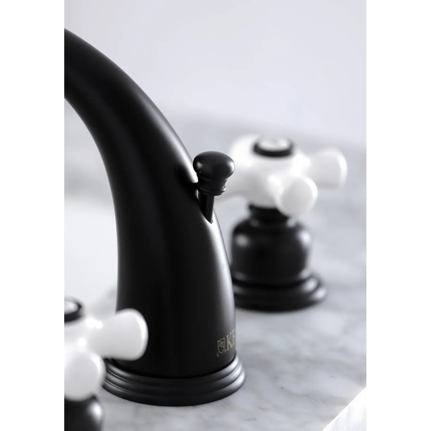 Kingston Brass Victorian 8-Inch Widespread Two-Handle Bathroom Faucet