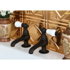 Kingston Brass Vintage Lever-Handle Basin Faucet