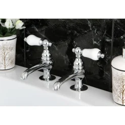 Kingston Brass Vintage Lever-Handle Basin Faucet