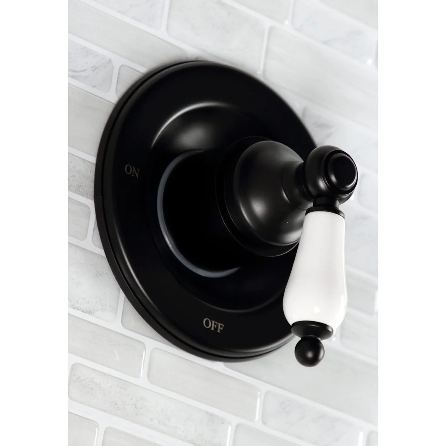 Kingston Brass Vintage Tub and Shower Faucet in Matte Black