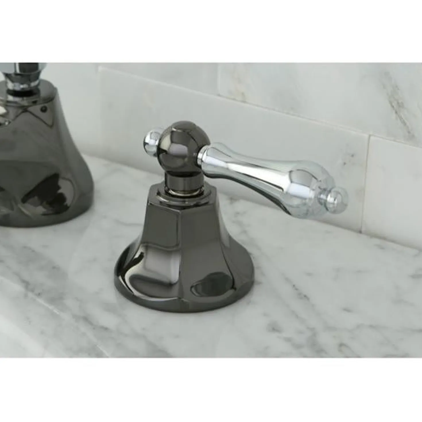 Kingston Brass Water Onyx 8" to 16" Widespread Three Hole Lavatory Faucet with Brass Pop-up Drain