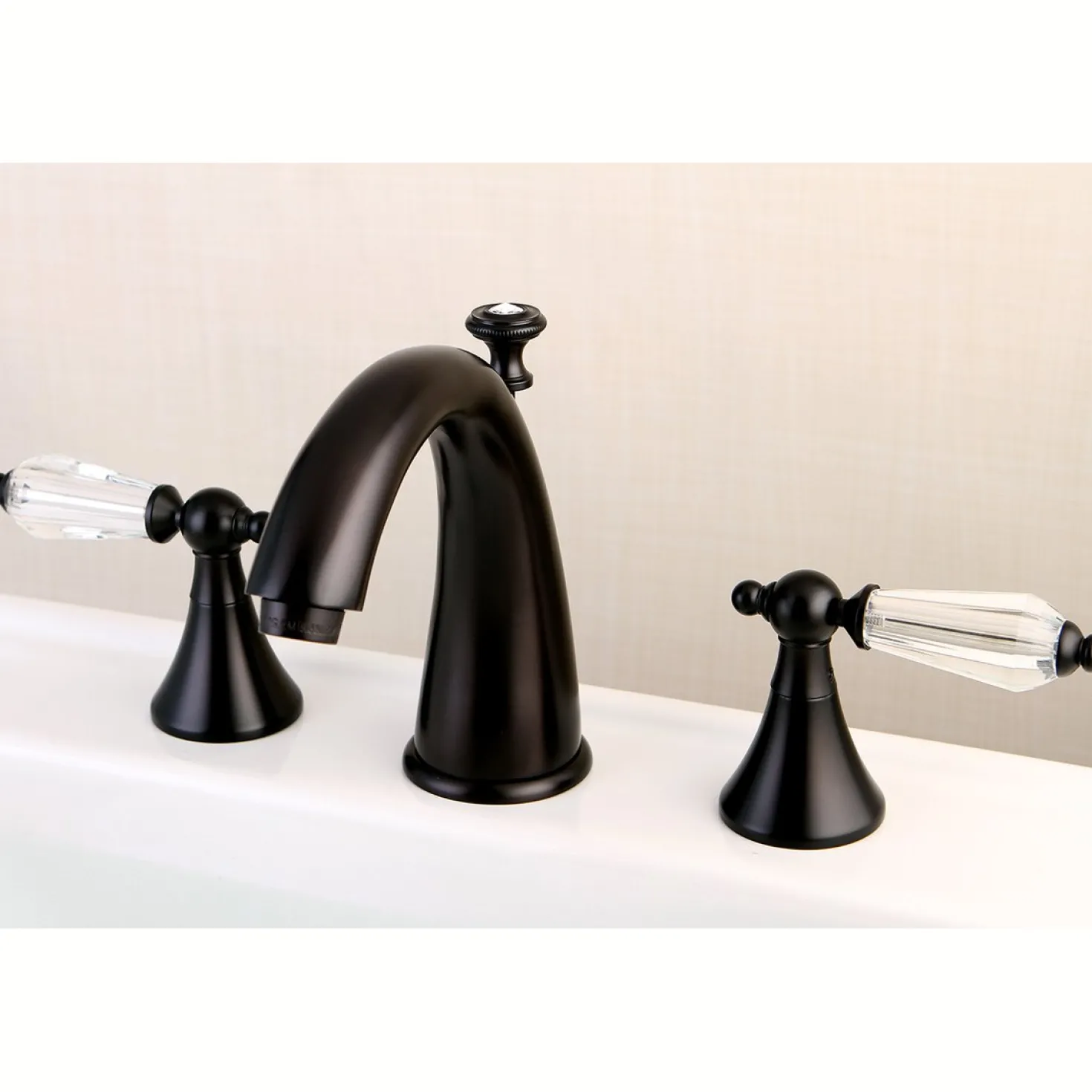 Kingston Brass Wilshire Aqua Eden 8-Inch Widespread Bathroom Faucet