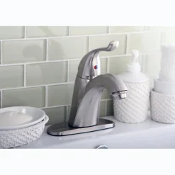 Kingston Brass Yosemite 4-inch Centerset Single Handle Lavatory Faucet