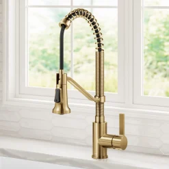 KRAUS Britt Single Handle Pull Down Kitchen Faucet in Spot-Free Brushed Brass