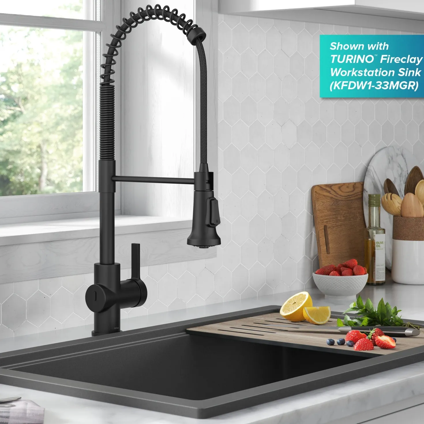 KRAUS Britt Touchless Pull-Down Single Handle Faucet in Matte Black