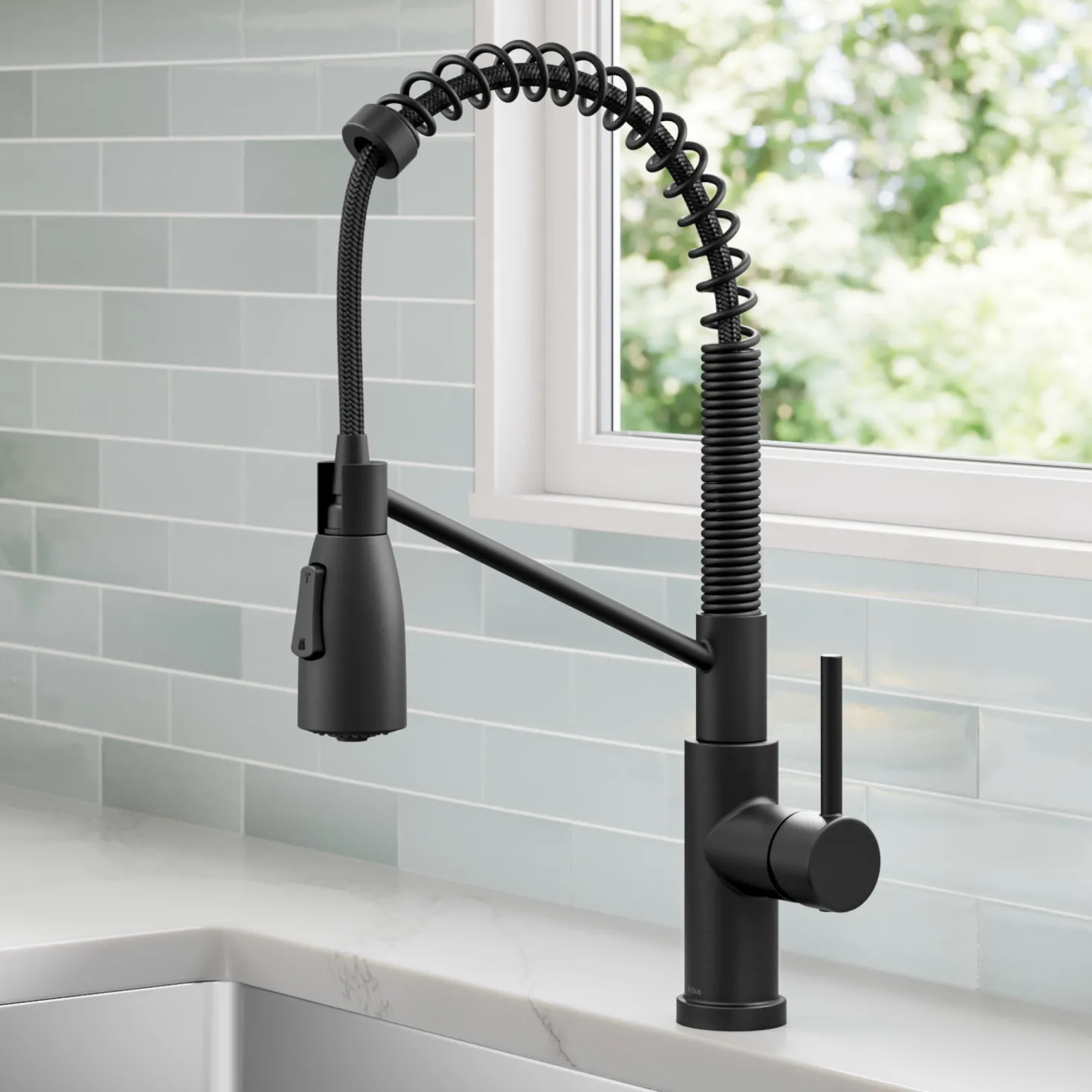 KRAUS Coda Commercial Style Single Handle Pull Down Kitchen Faucet in Matte Black