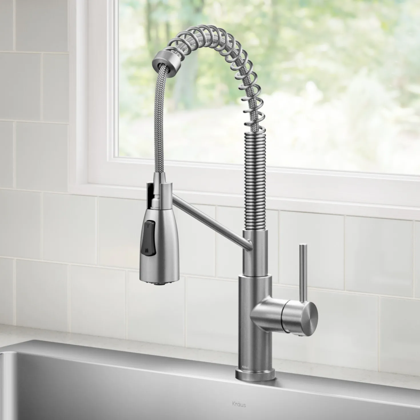 KRAUS Coda Commercial Style Single Handle Pull Down Kitchen Faucet in Spot-Free Stainless Steel