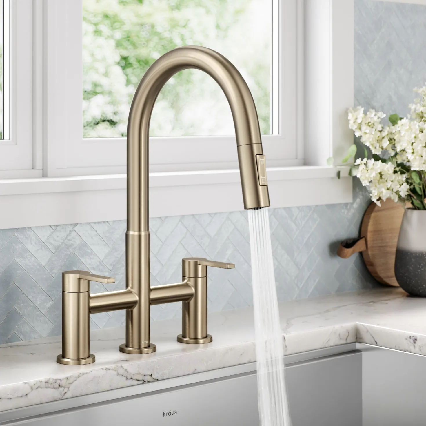 KRAUS Contemporary Bridge Kitchen Faucet with Spray-Head in Antique Bronze