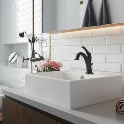 KRAUS Elavo 18 1/2-Inch Square White Porcelain Ceramic Bathroom Vessel Sink with Overflow and Arlo Faucet Combo Set with Lift Rod Drain