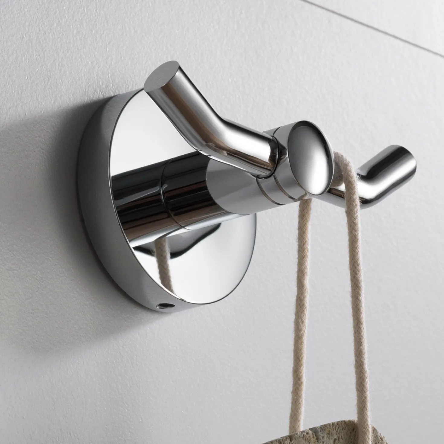KRAUS Elie Bathroom Robe and Towel Double Hook