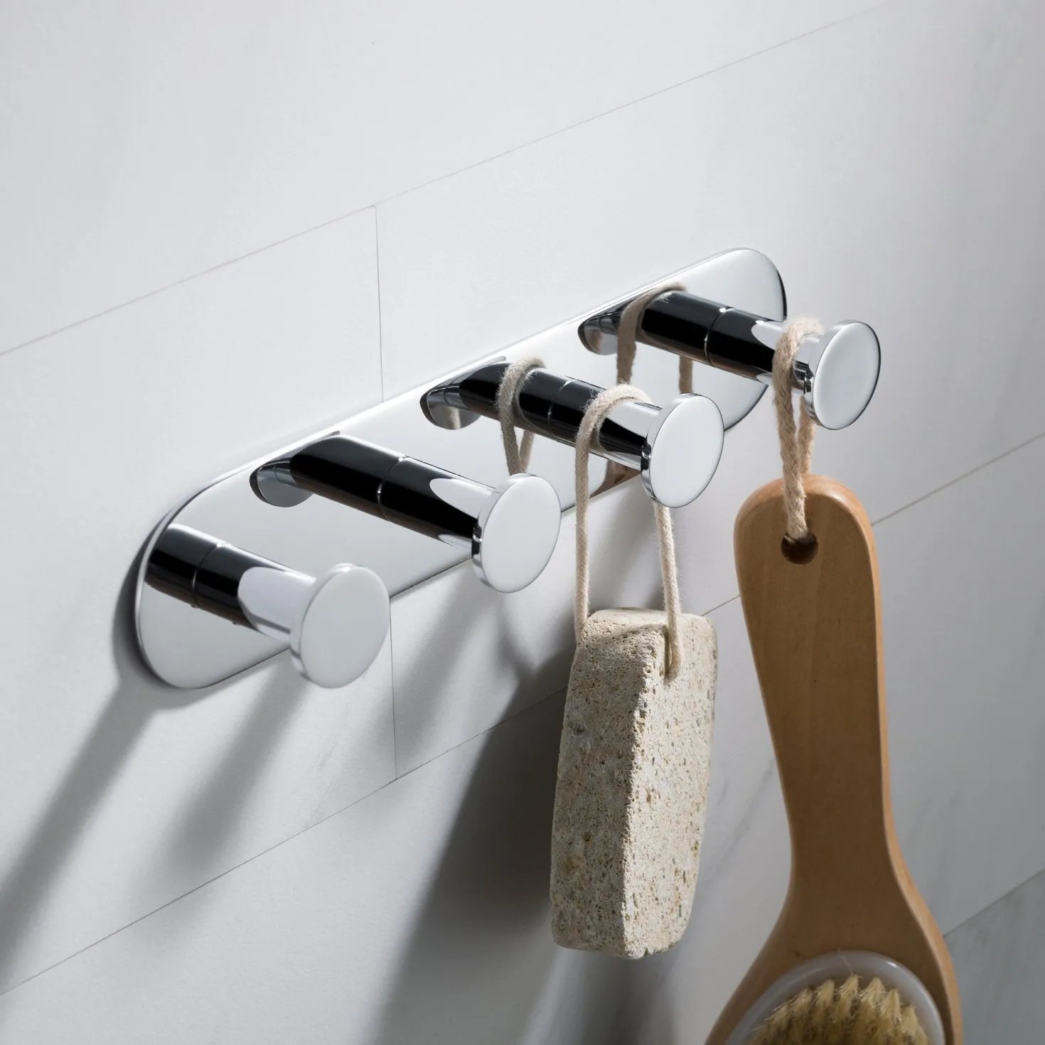 KRAUS Elie Bathroom Robe and Towel Hook Rack with 4 Hooks