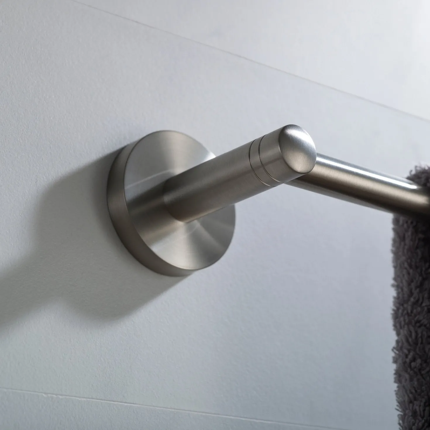 KRAUS Elie Bathroom Towel Bar