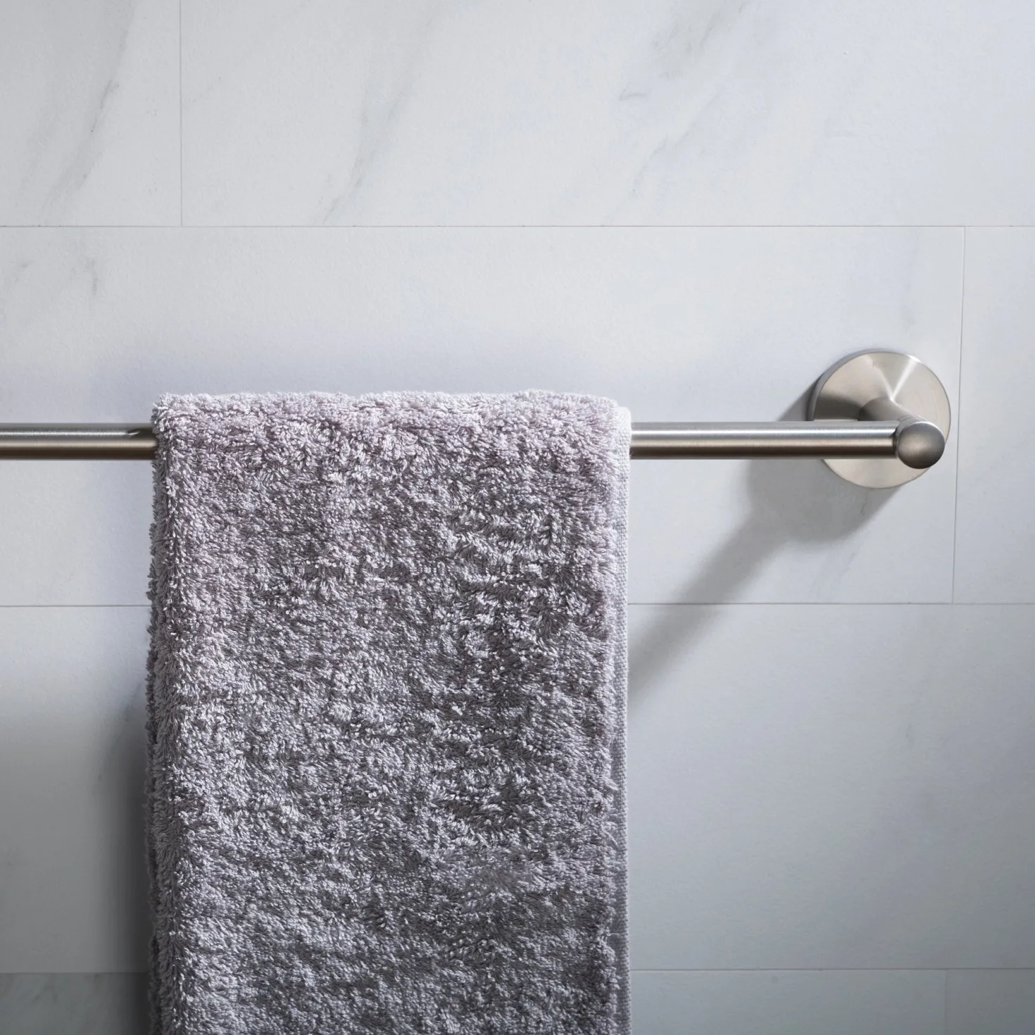 KRAUS Elie Bathroom Towel Bar