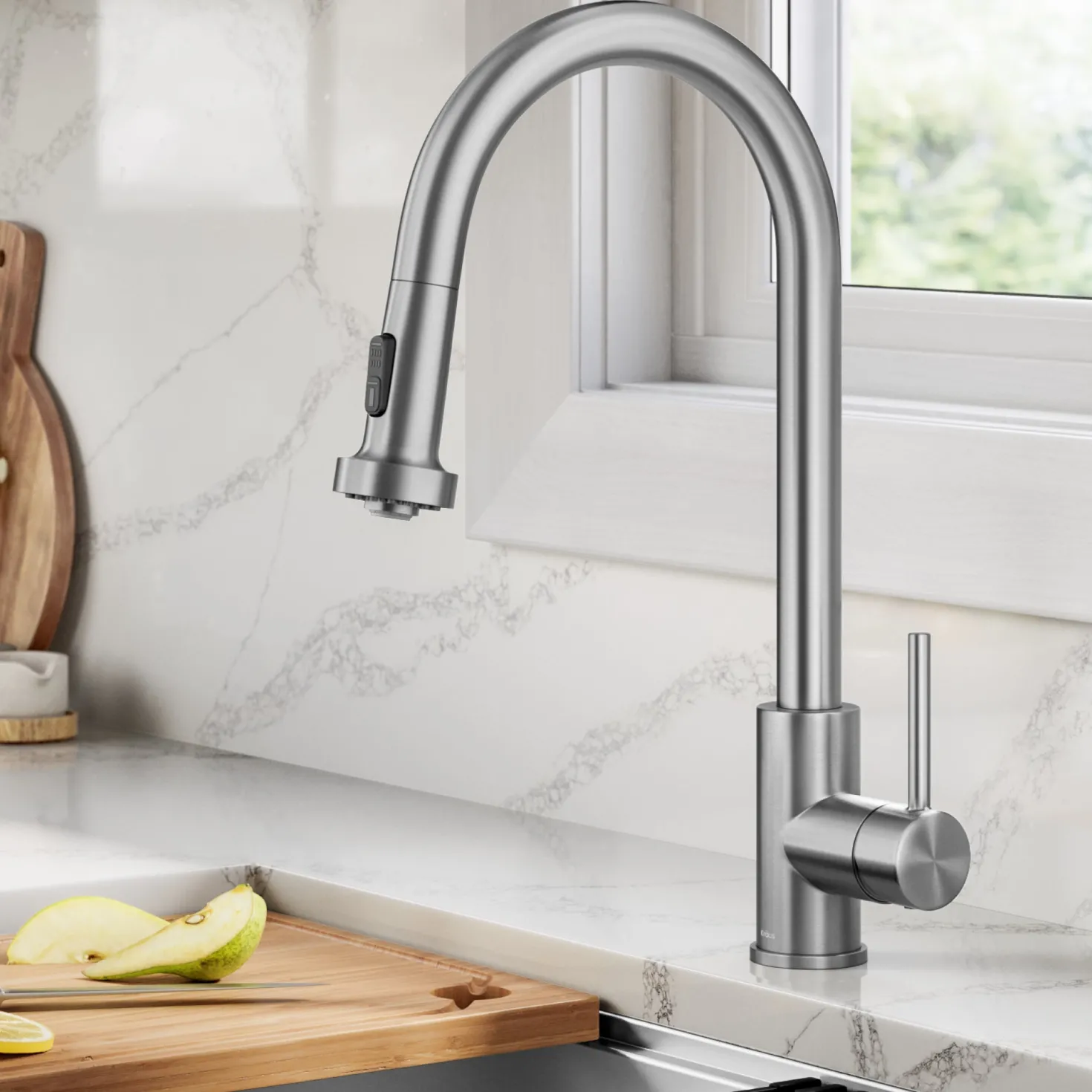 KRAUS 2-Function Single Handle Pull Down Kitchen Faucet in Spot-Free Stainless