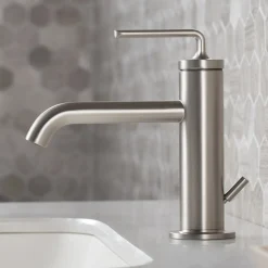 KRAUS Ramus Single Handle Bathroom Sink Faucet with Lift Rod Drain in Spot Free Stainless Steel