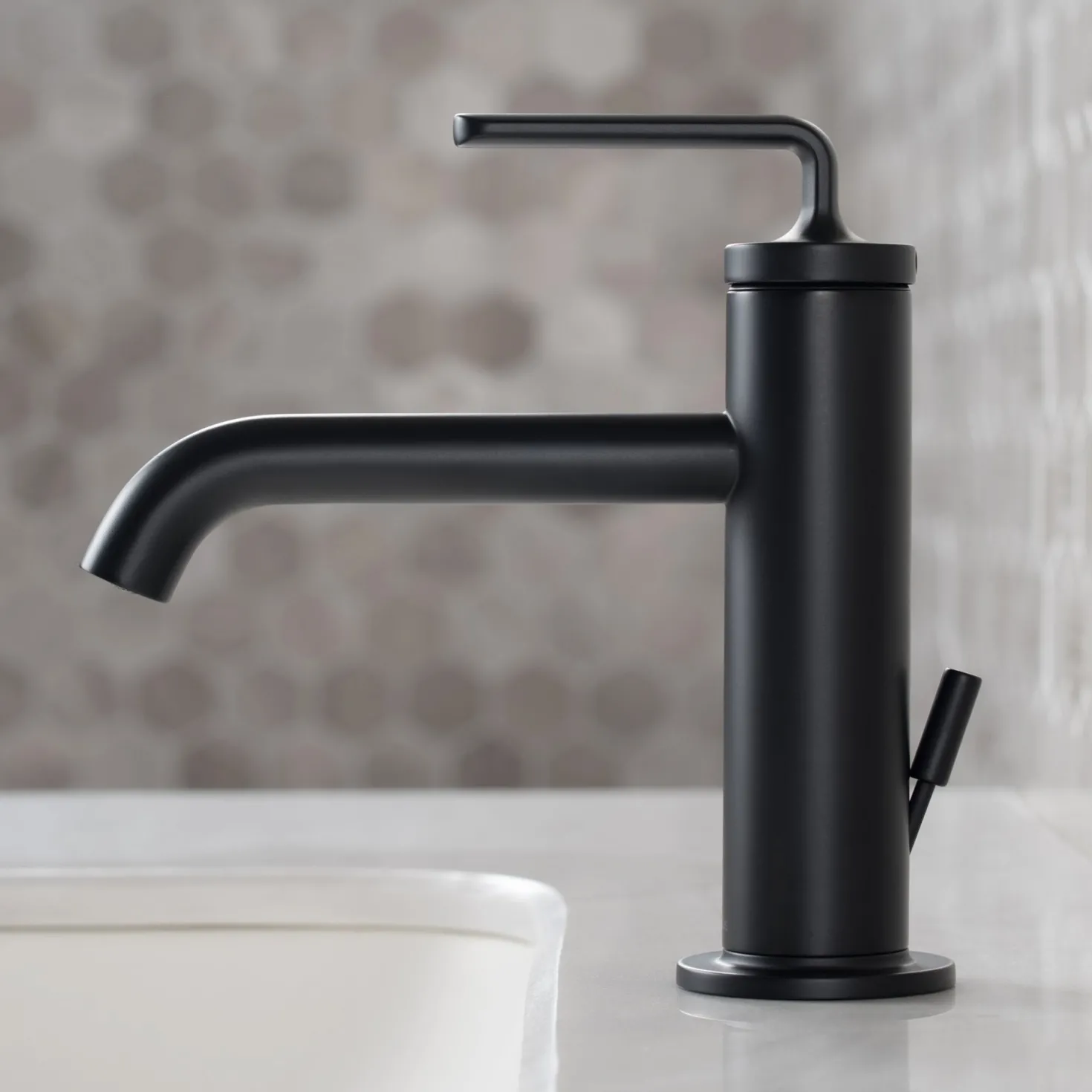 KRAUS Ramus Single Handle Bathroom Sink Faucet with Lift Rod Drain in Matte Black