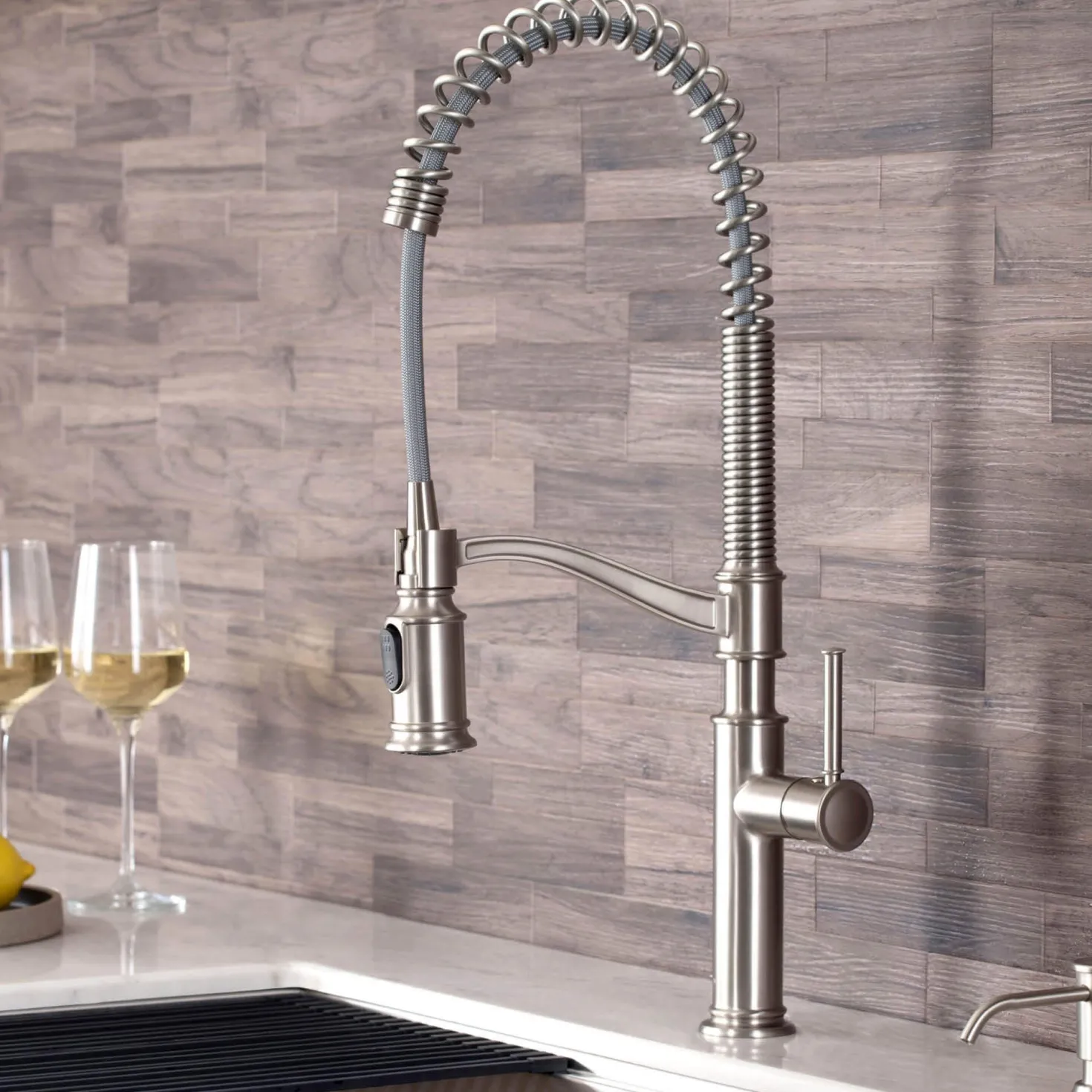 KRAUS Sellette Commercial Style Pull-Down Kitchen Faucet with Deck Plate and Soap Dispenser in Spot Free Stainless Steel