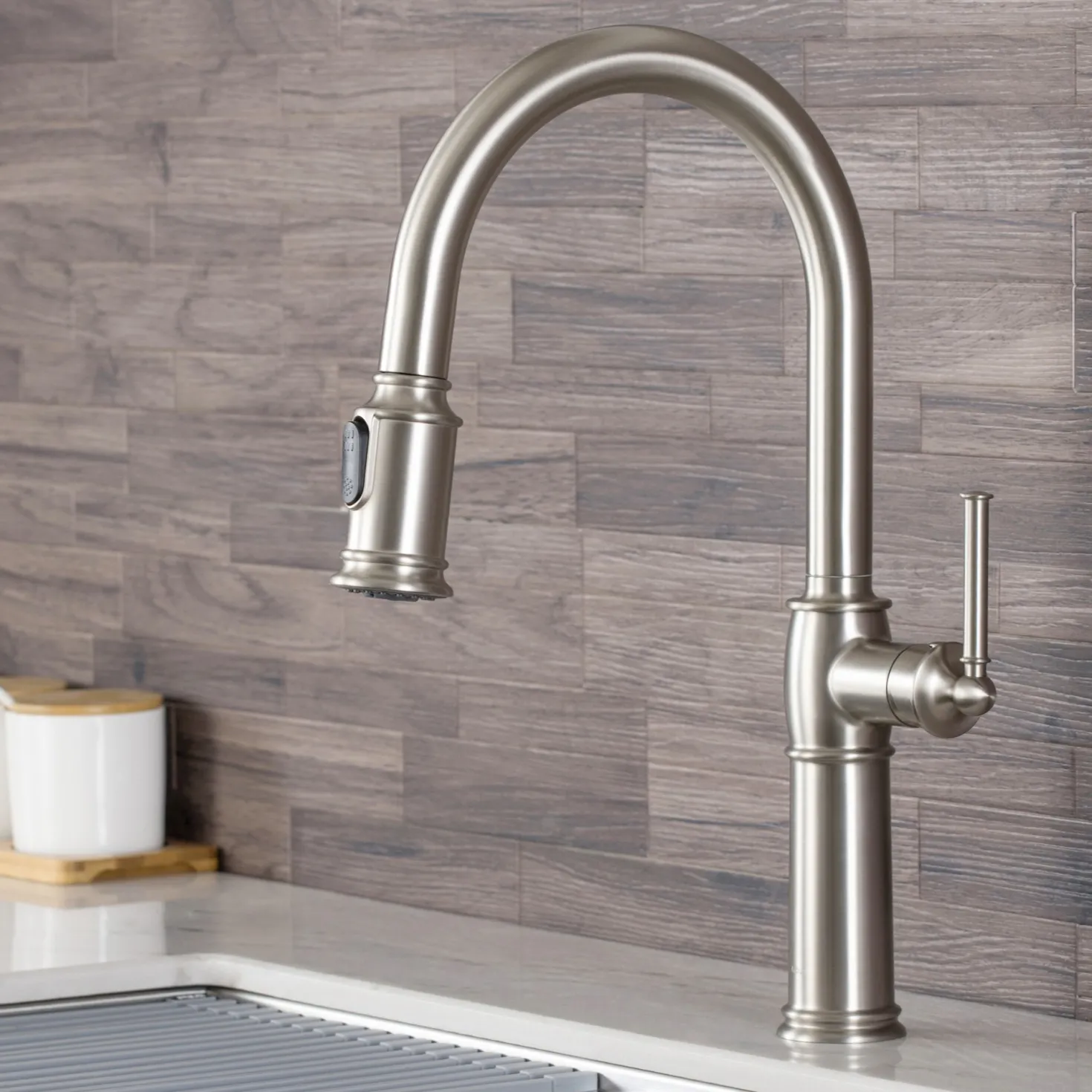 KRAUS Sellette Traditional Single Handle Pull-Down Kitchen Faucet with Soap Dispenser and Deck Plate in Spot Free Stainless Steel