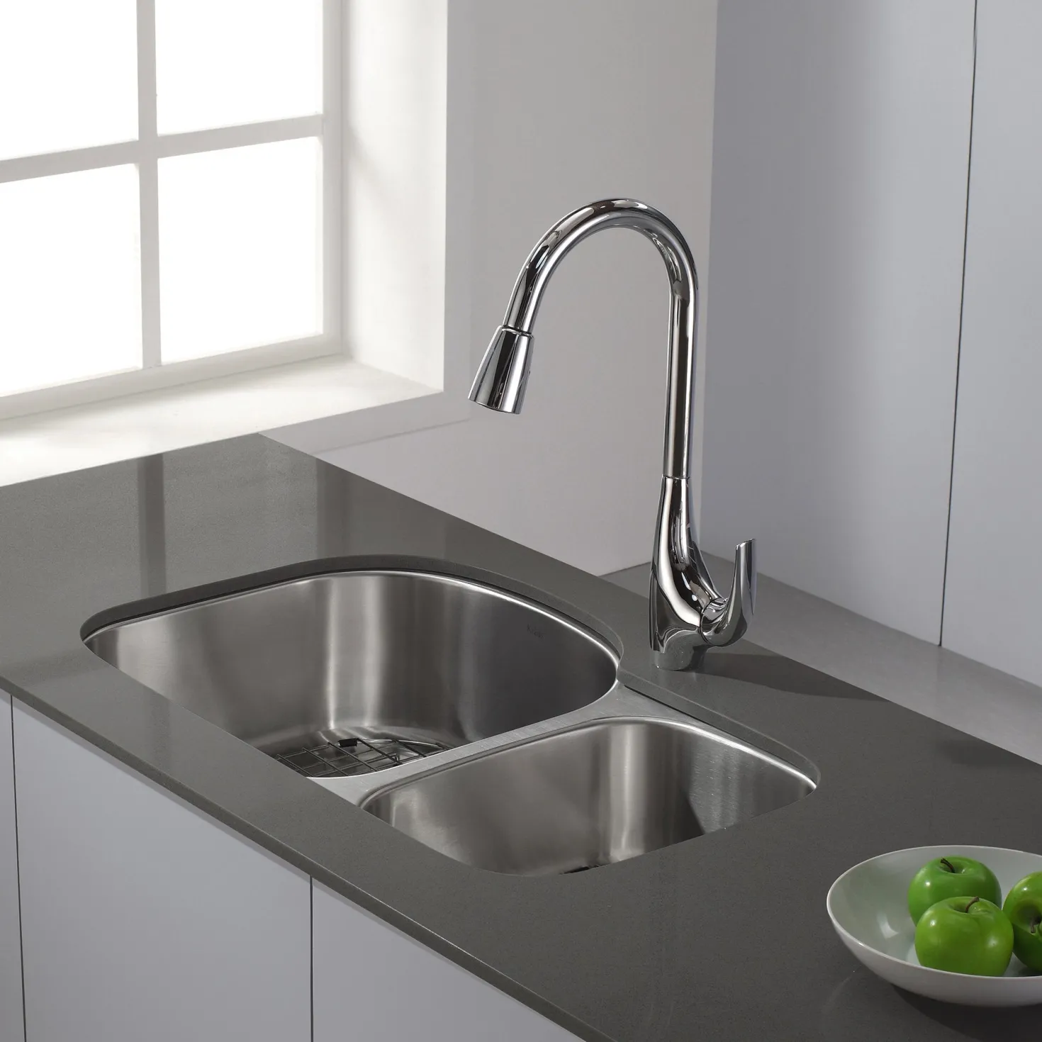 KRAUS Single-Handle High Arch Kitchen Faucet with Pull Down Dual-Function Sprayer in Chrome