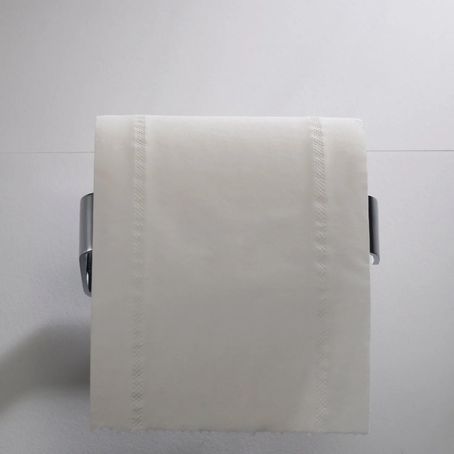 KRAUS Stelios Bathroom Toilet Paper Holder