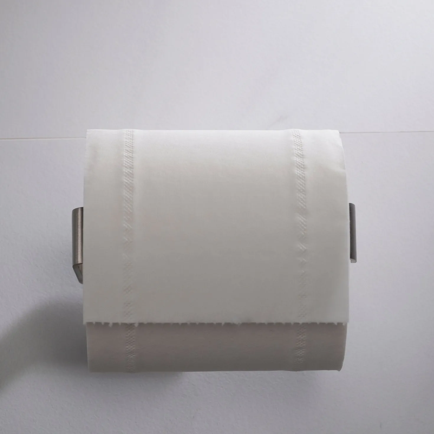 KRAUS Stelios Bathroom Toilet Paper Holder