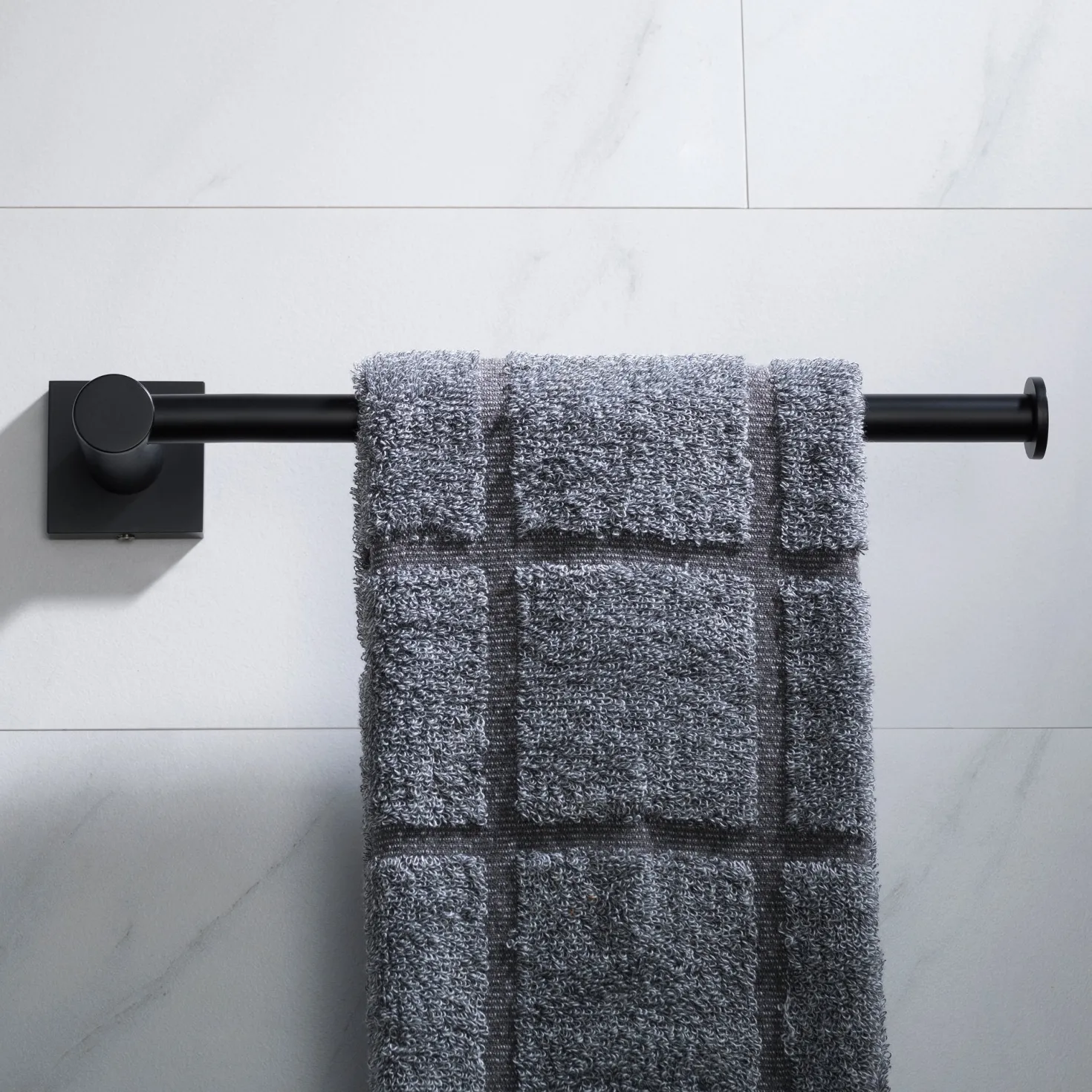 KRAUS Ventus Bathroom Towel Bar