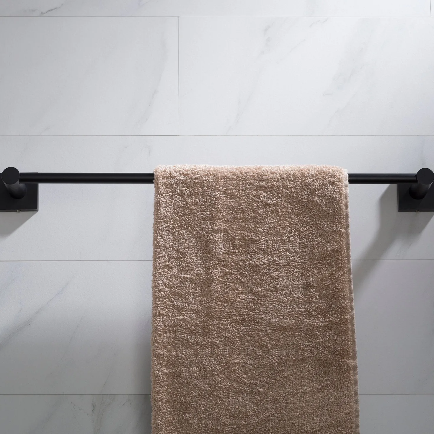 KRAUS Ventus Wall Mount Bathroom Towel Bar
