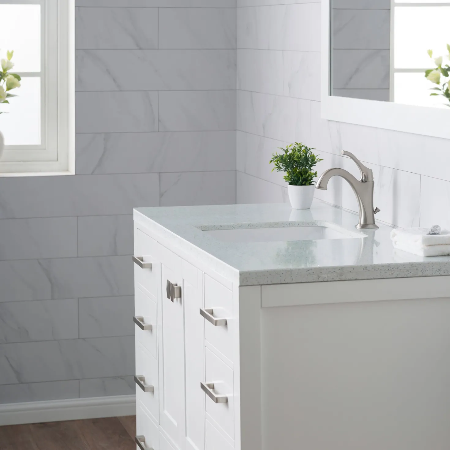 KRAUS 17" x 17" Ceramic Undermount Bathroom Sink in White with Overflow
