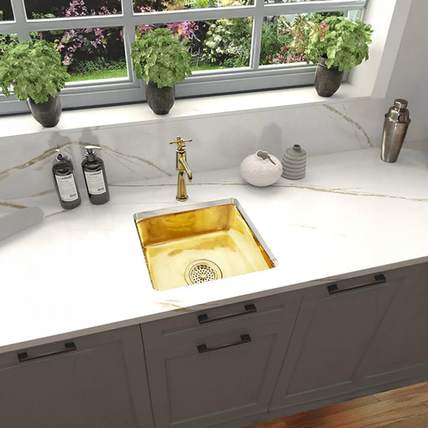 Nantucket Sinks 17" Bright Brass Bar Sink