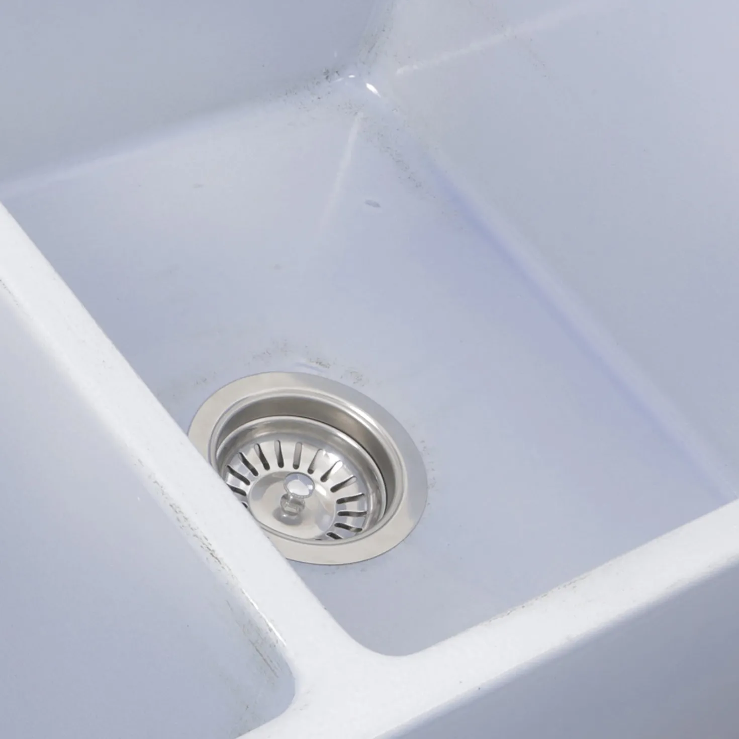 Nantucket Sinks Double Bowl Farmhouse Fireclay Sink with Shabby Sugar Finish