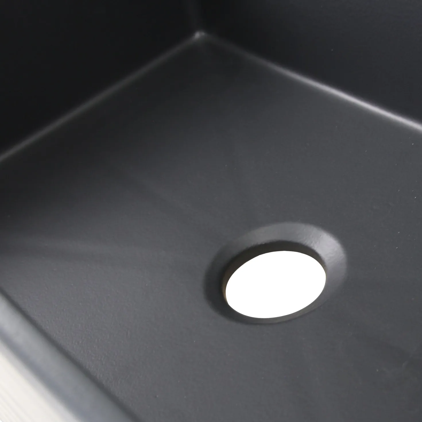 Nantucket Sinks 33" Farmhouse Fireclay Sink with Waves Apron