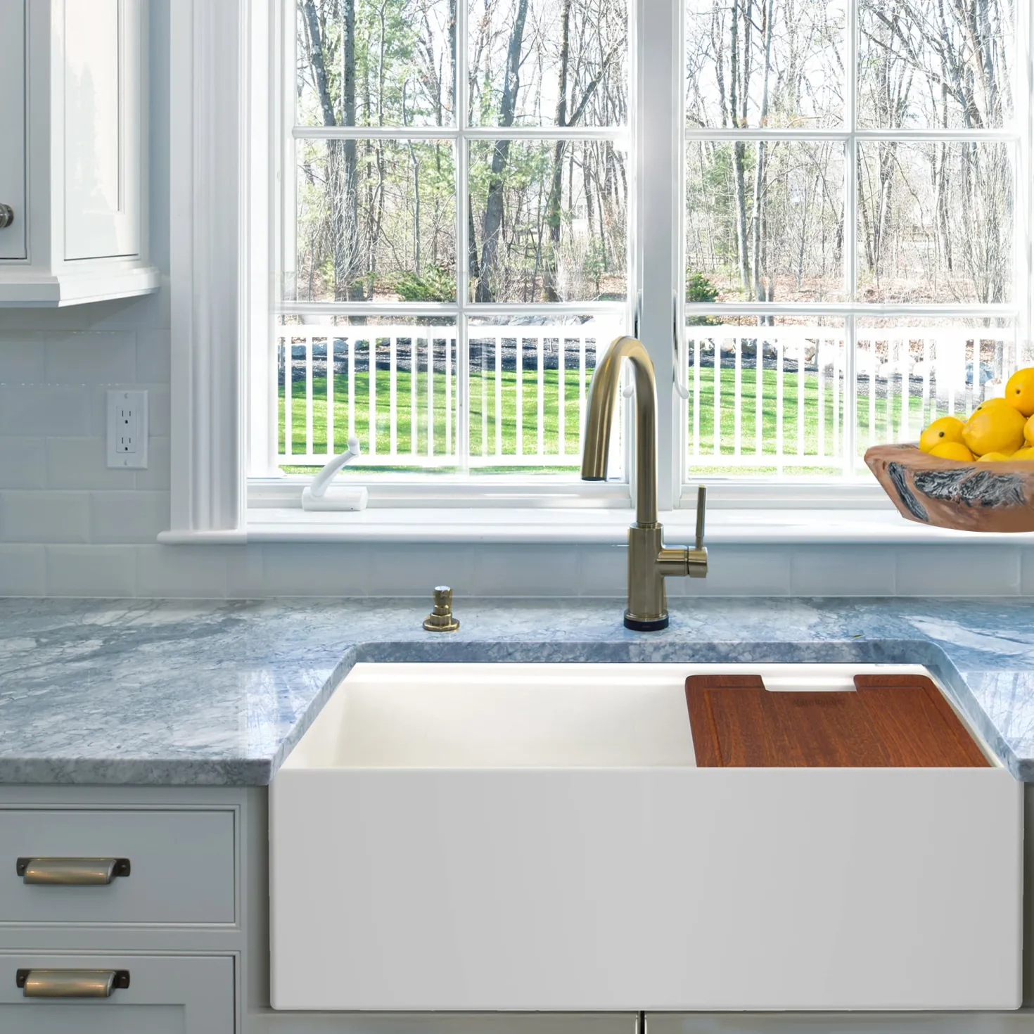 Nantucket Sinks 30" Workstation Fireclay Apron Sink in White