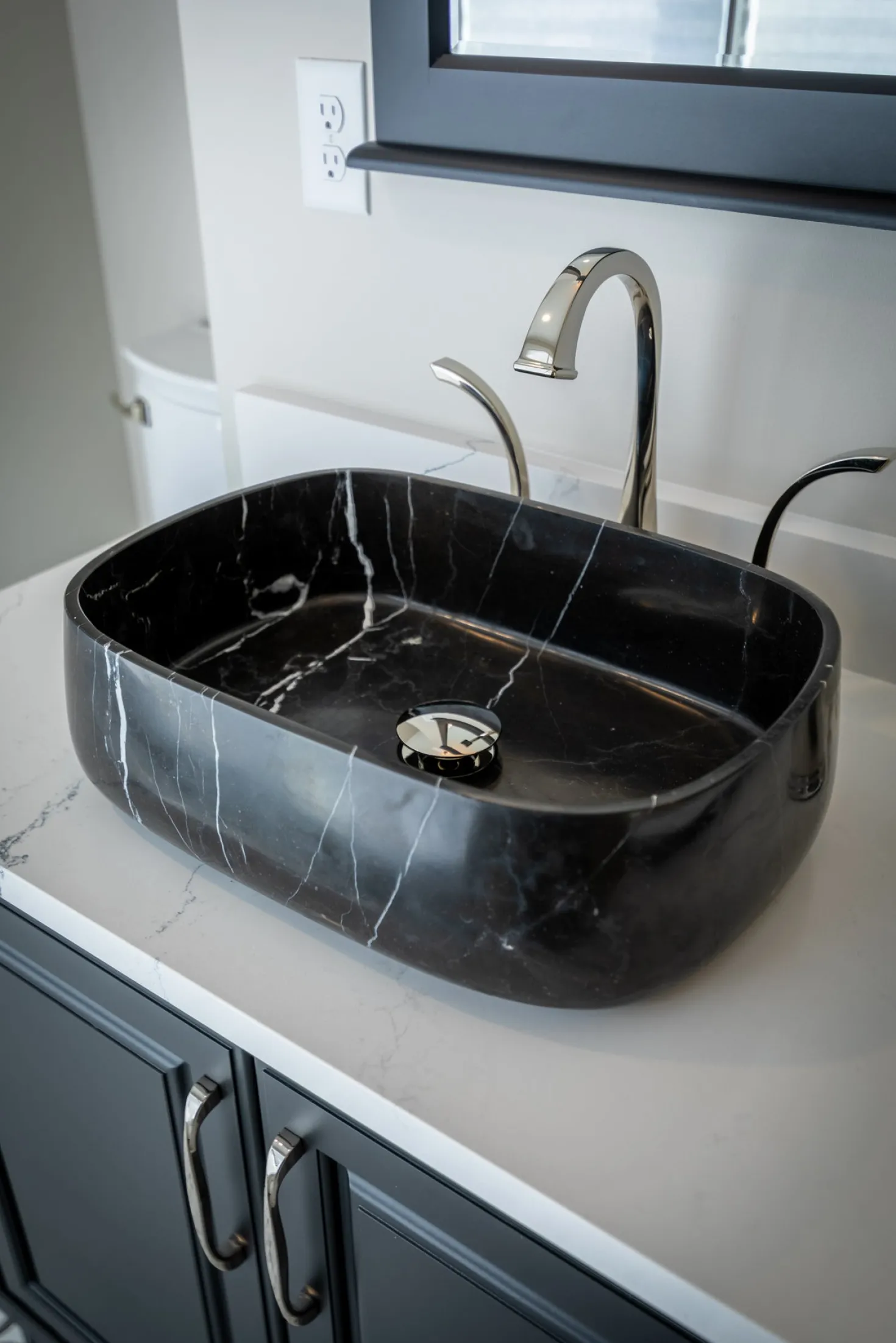 Rounded Rectangular Vessel Sink in Nero Marquino Marble