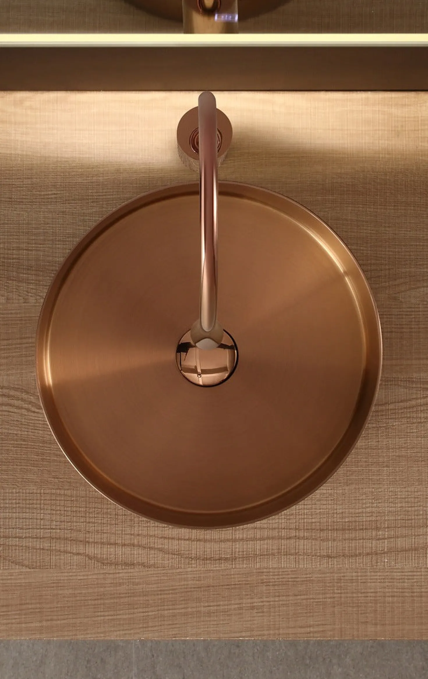 15" Round Stainless Steel Bathroom Vessel Sink with Drain in Rose Gold